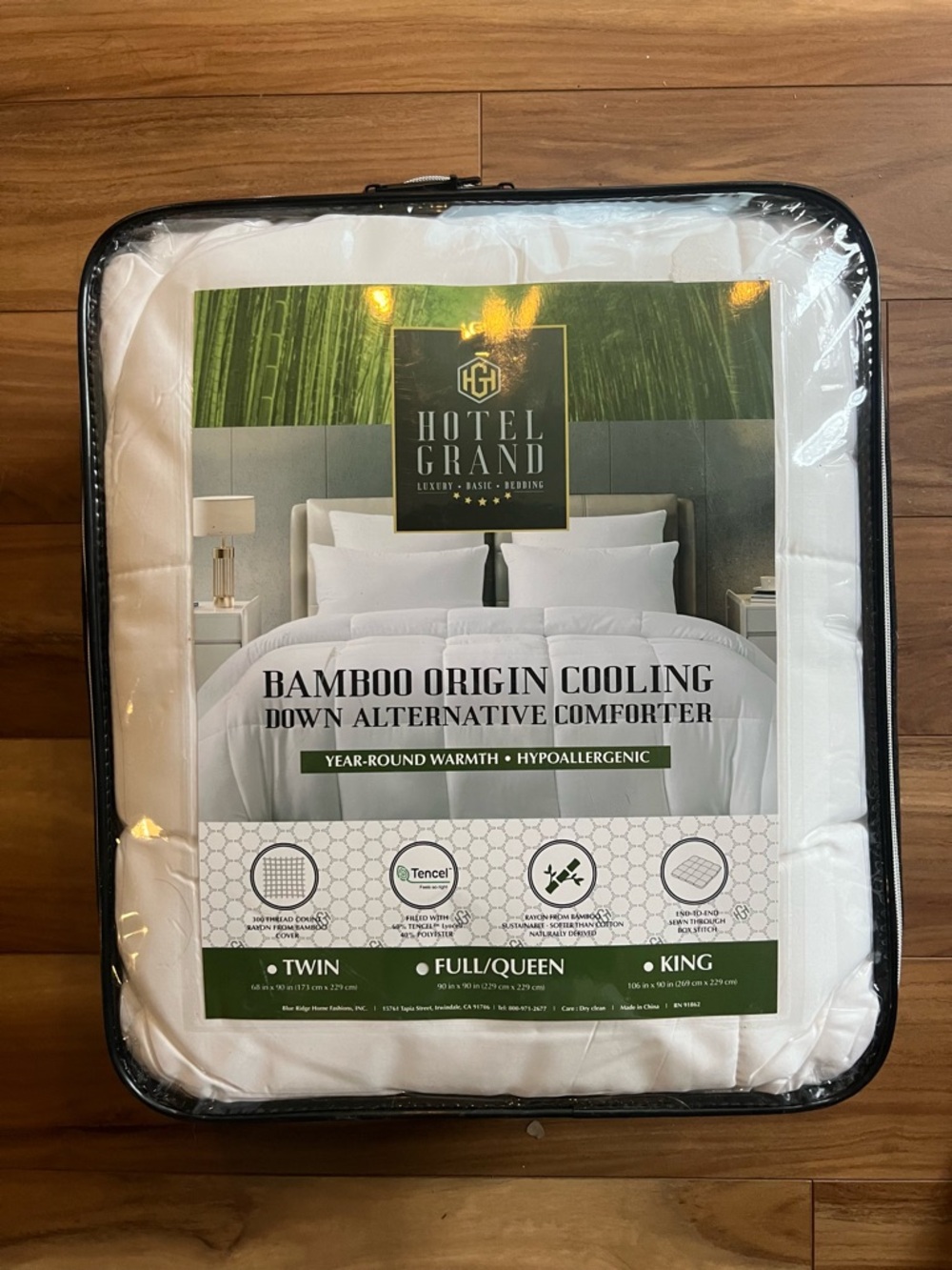 Hotel Grand Bamboo Cooling Down Alternative Comforter Full/Queen White